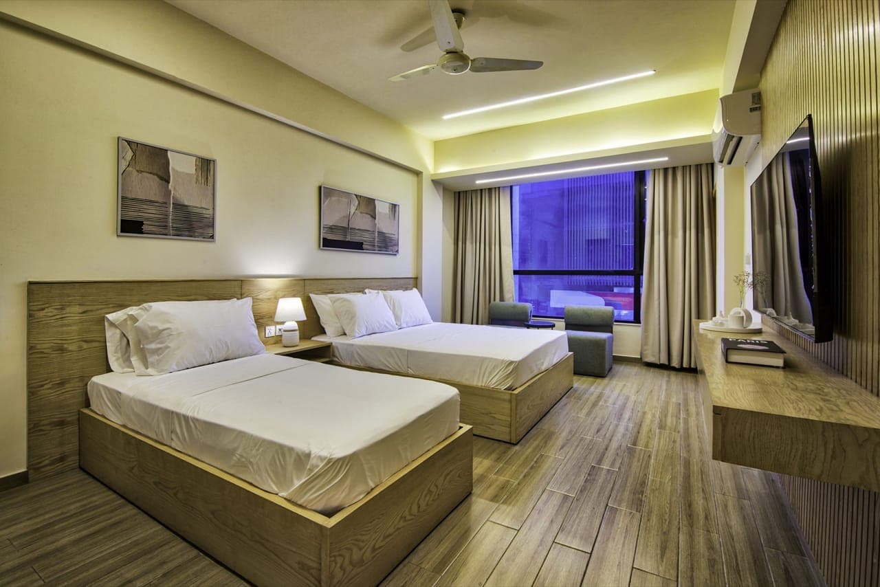 Standard Executive Room
