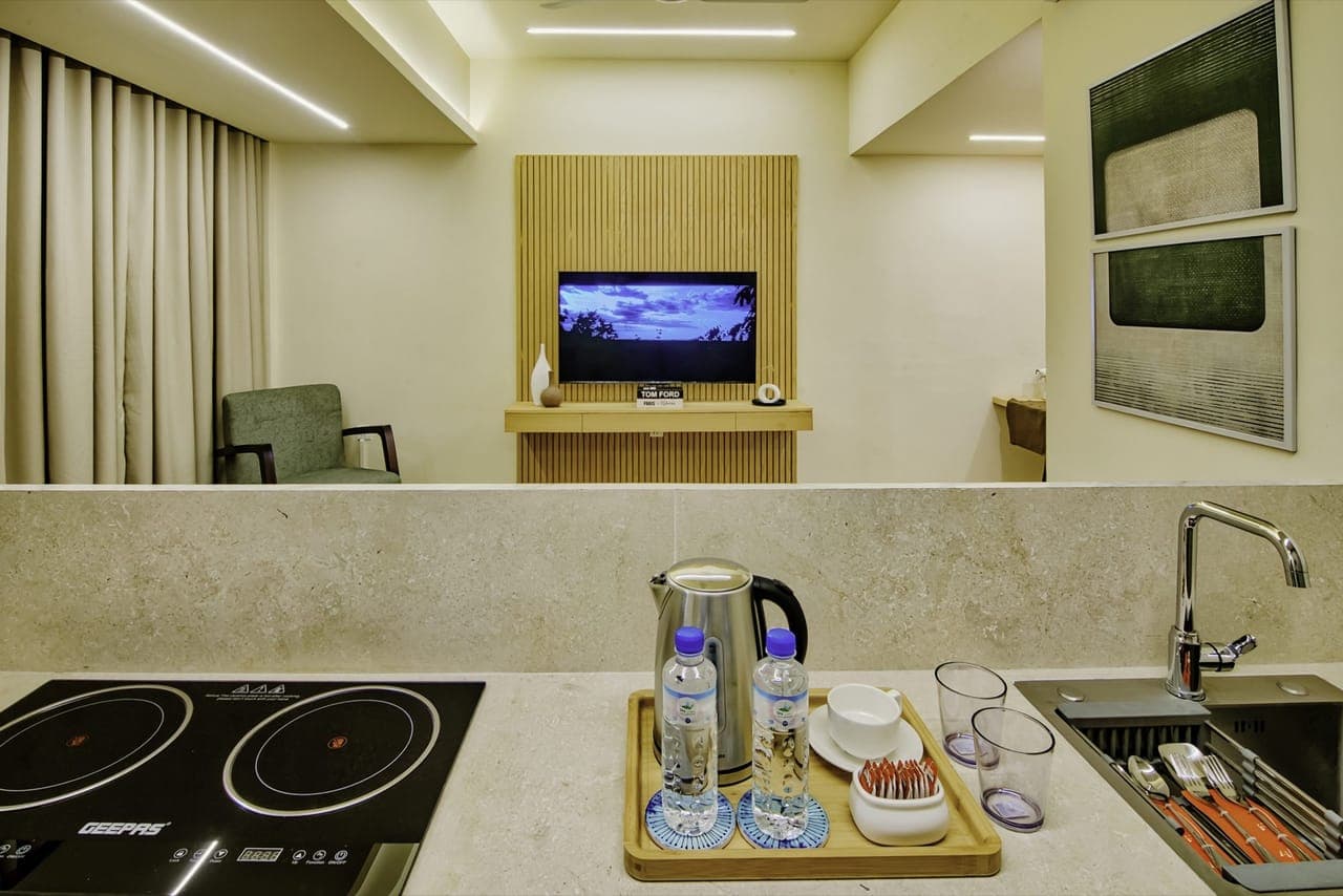 1 Bedroom Apartment — Image 2